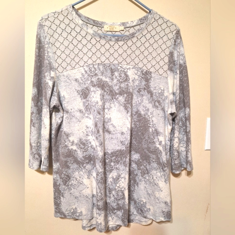 Paradise Shores women's large linen blend lace top